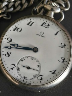 MONTRE GOUSSET OMEGA .belle etat.bon fonctionnement