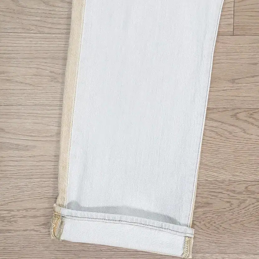 Levi's 501 Beige Jeans, 36 Inch W36 L30 thumbnail 5