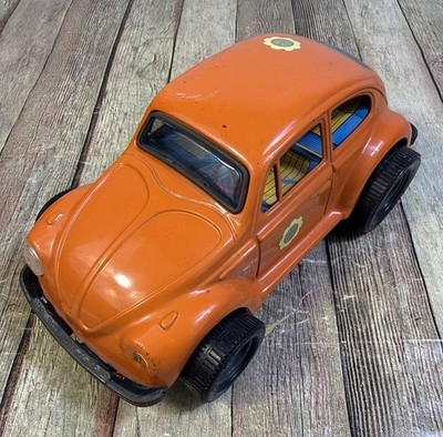 Vintage Aoshin Tin Battery Operated Smoking VW Volkswagen Bug