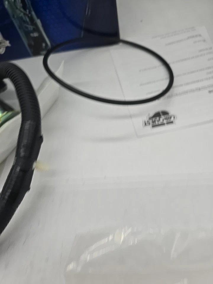 Conjunto de bomba de combustível e remetente CARQUEST E2493S compatível com 93-97 Mercury Villager - Imagem 3 de 4