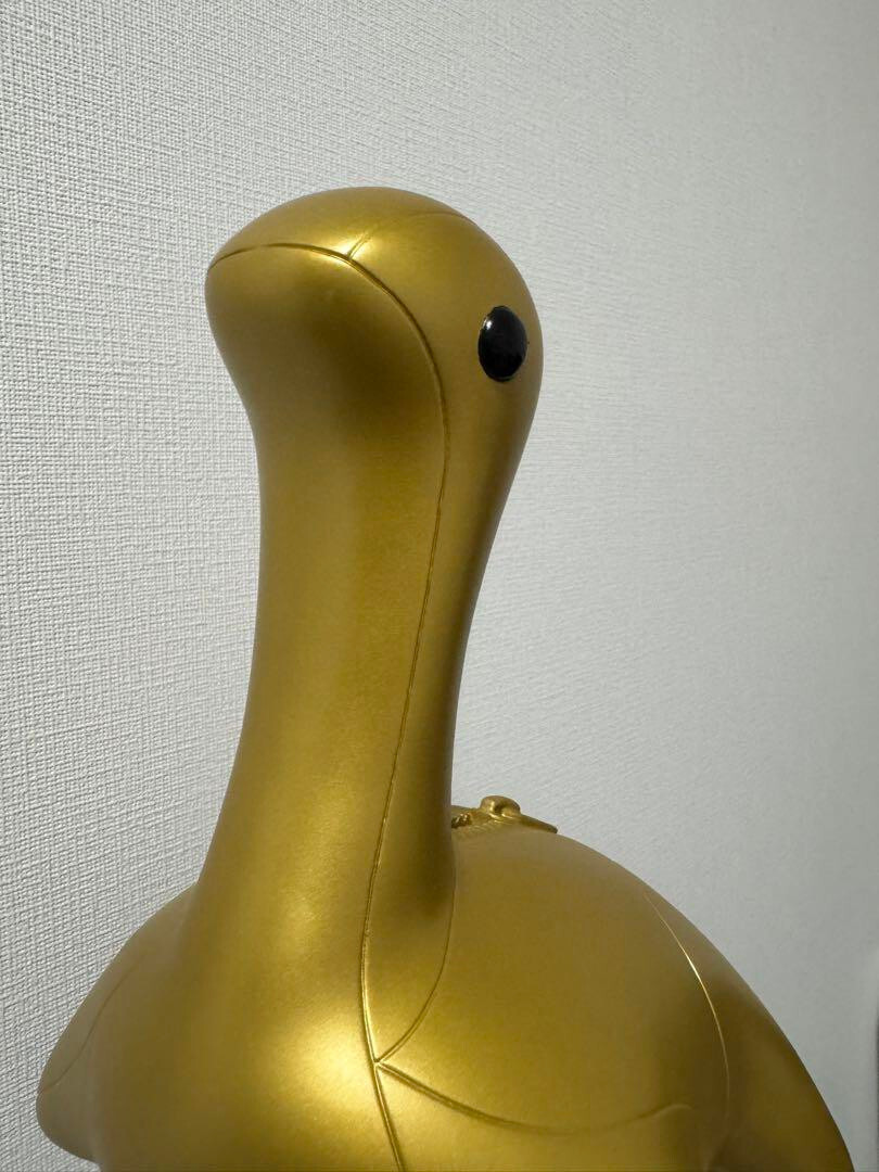 APEX Legends Vault store GOLDEN Nessie Soft Vinyl Bank