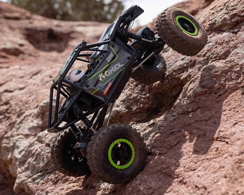 Axial UTB18 Capra V2 1/18 RTR Ready To Run 4WD Unlimited Trail Buggy Black - Picture 8 of 9