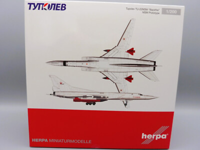TUPOLEV TU-22M3M BACKFIRE 1/200 Herpa 572149 Tupolew Tupolev