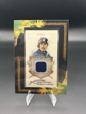 Ichiro Suzuki Autographs in 2015 Topps Allen & Ginter Baseball 5