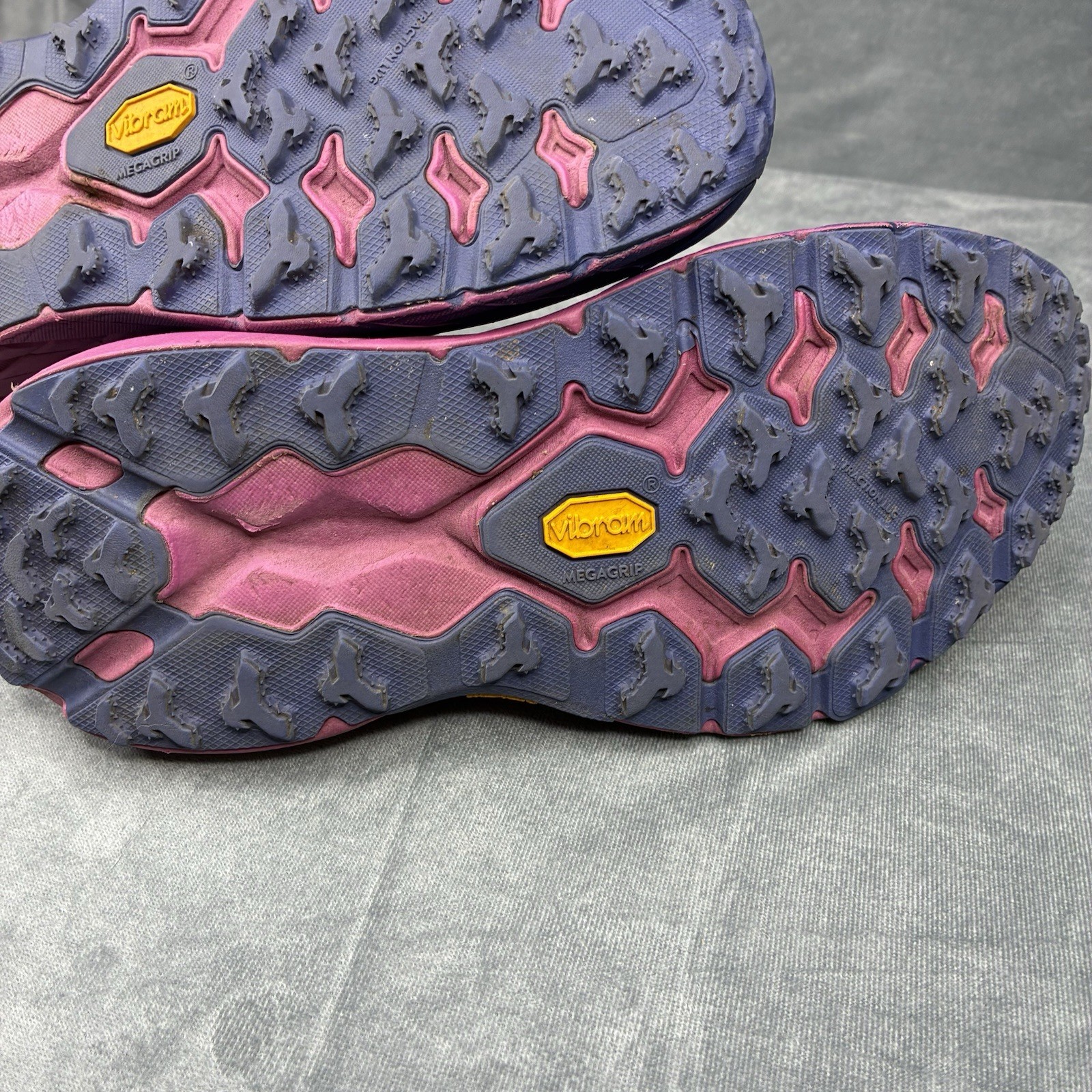 Hoka One One Speedgoat 5 Trail Running Shoes Womens 8.5D Wide Festival Fuchsia thumbnail 8