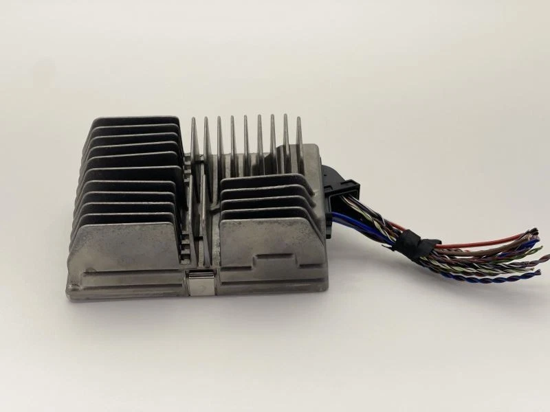 BMW 330i 2017-2019 amplificador sedán 2,0 a AWD 73 k - tracción X- 57300 Foto 3 de 4