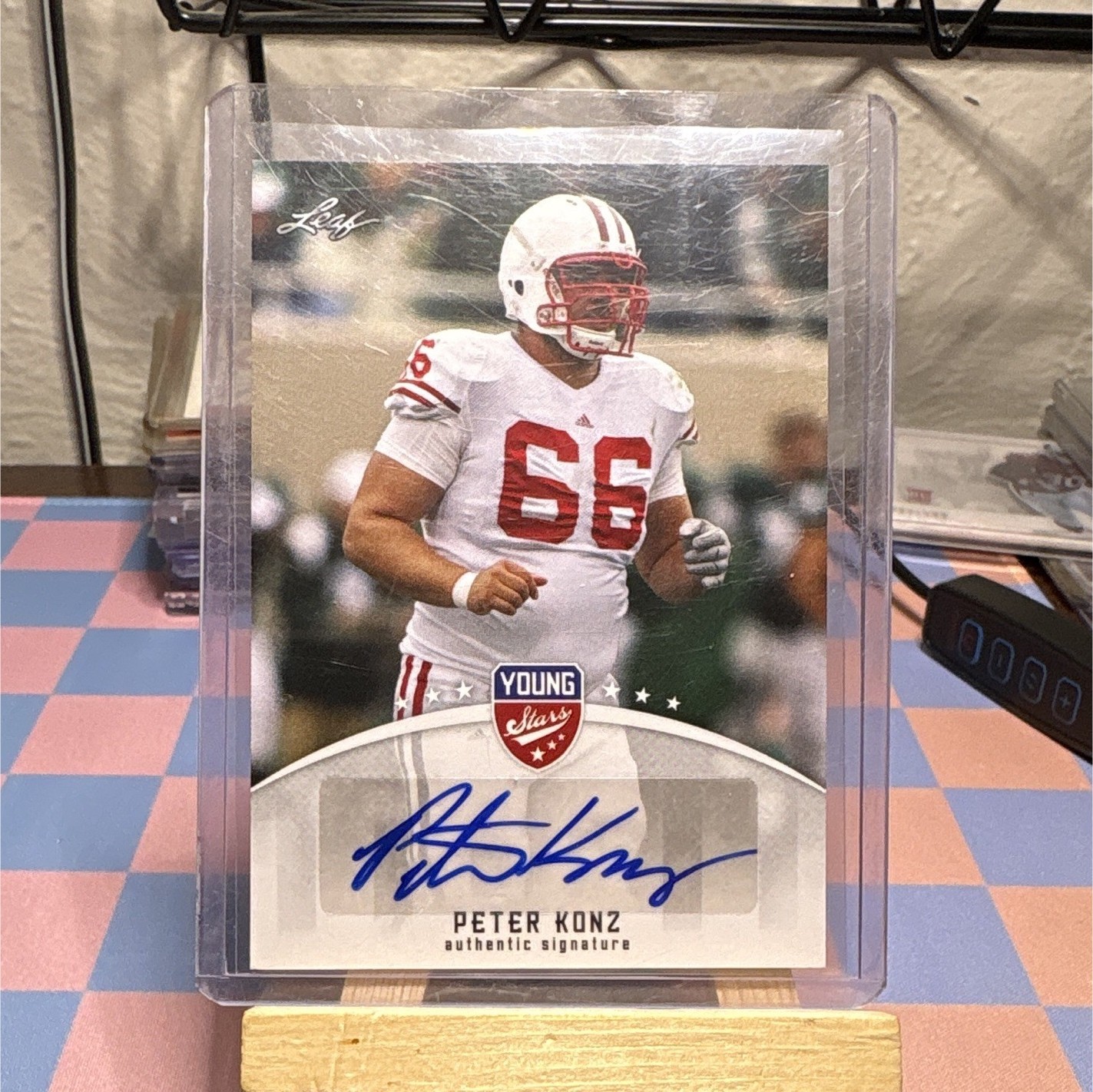 Leaf 2012 Young Stars Peter Konz Wisconsin Badgers #PK1 Autograph