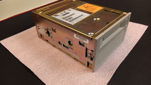 DEC TLZ04- AA DDS1 4MM Tape Drive - Afbeelding 2 van 7