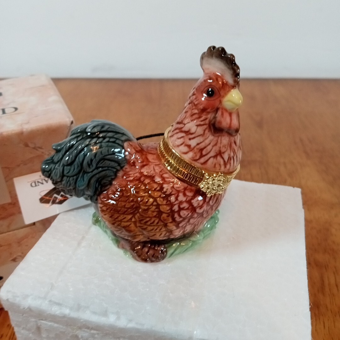 Picture 2 of 10
