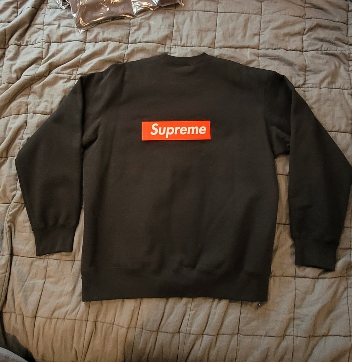 NEW Supreme SMALL BOX CREWNECK FW22 ~ Black ~ Medium | eBay