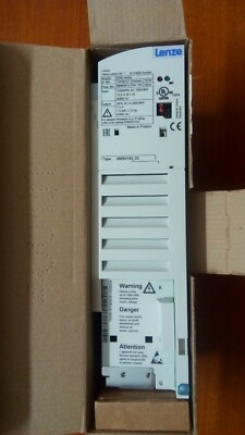 Lenze 8200 Vector Frequenzumrichter 1,5 Kw. - Typ: E82EV152K2C - Brandneu.