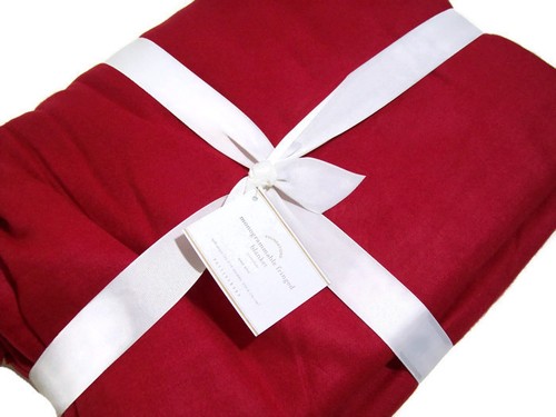 Pottery Barn Rustic Red Acrylic Sofa Bed Throw Blanket Fringe 75" X 92" New - Picture 2 of 4