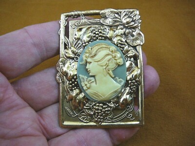 (CM44-25) LADY 3-curl flower gray + white oval CAMEO brass Pin pendant brooch