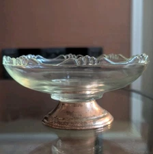 Vintage Princess House Scalloped Glass Candy Bon Bon Nut Dish Bowl Copper Base