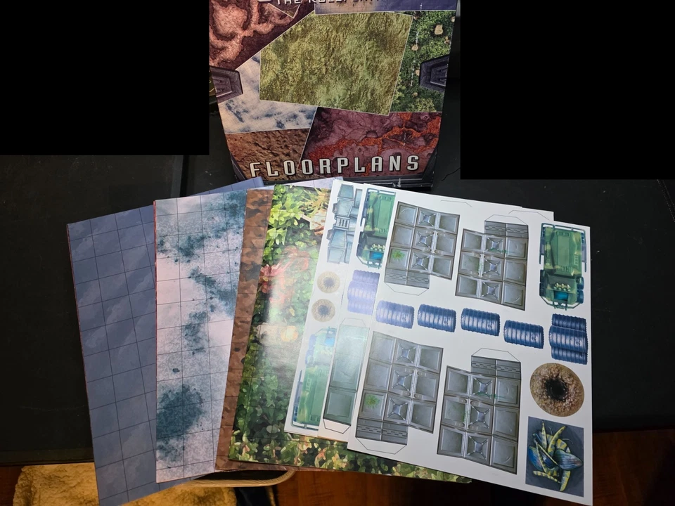 Starship Troopers RPG: Floorplans, open Box set, Complete, uncut maps and pieces - Image 3 of 3