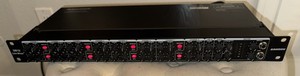 Samson SM10 10-Channel Rack Line Mixer Tested Working Ch 1 XLR Low Output