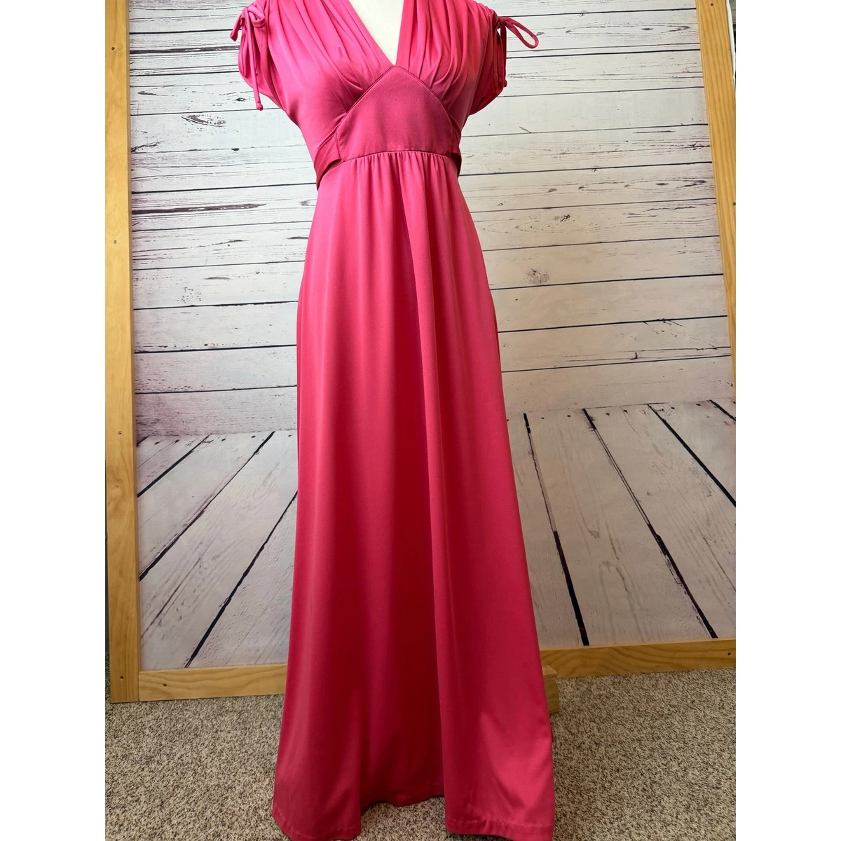 formal 70s dresses for women Empire Waist 1970s Vintage for sale cold shoulder