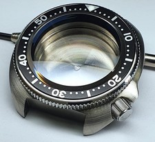 6105 CAPTAIN WILLARD DIVER STYLE WATCH CASE FOR NH35 & NH36 MVT WITH LOCK CROWN