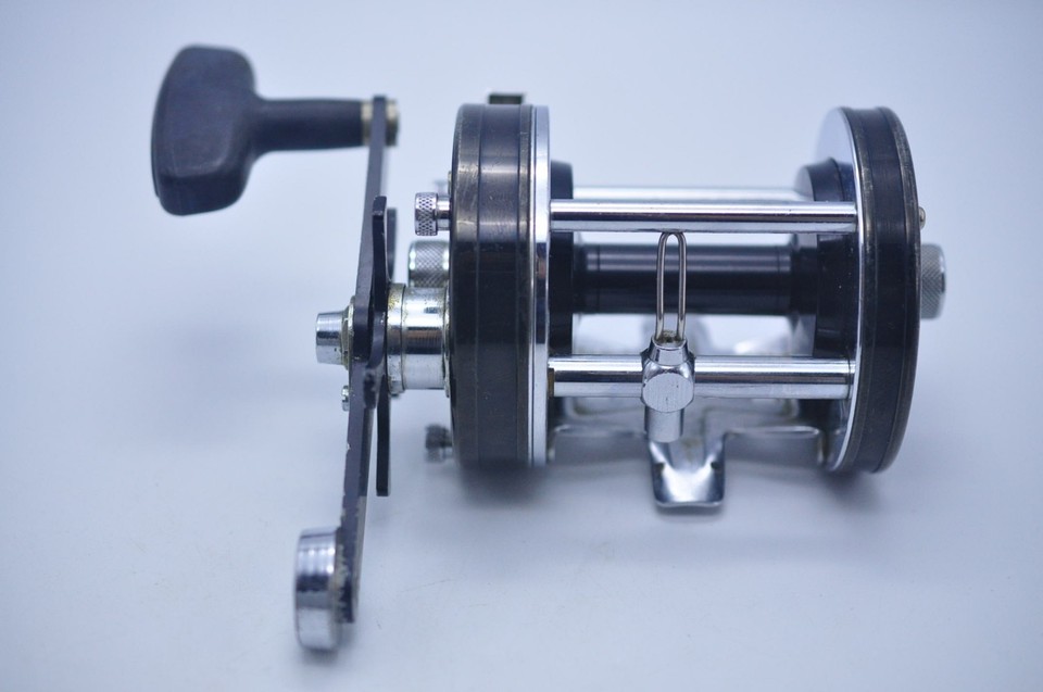 Abu Garca Ambassadeur 7000c Black Fshng Reel. a | eBay