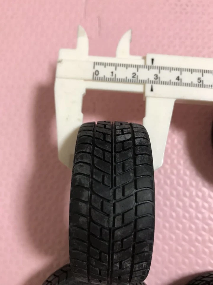 HPI Radial Tire RC Model 1:10 Scale for Japan, Used, Free Shipping Japan kkg - Image 4 of 4