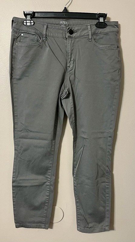 EUC Women's Grey A.N.A Petite Pants 6P Skinny Ankle Chino Pants