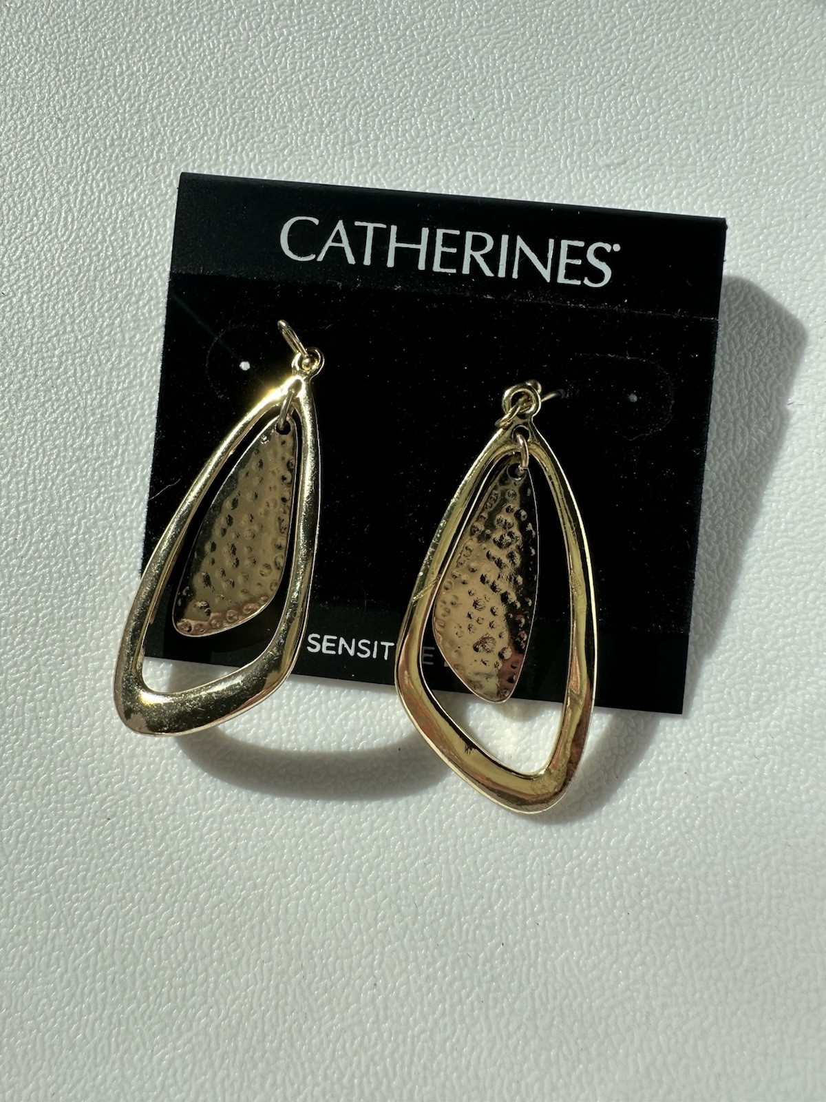 New Catherine’s Gold Tone Modern Asymmetrical Drop Dangle Hook Earrings 1.75”