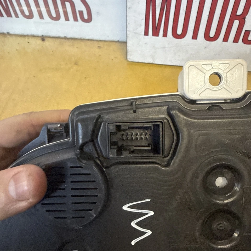 Vauxhall Corsa D Lock Kit ECU Transponder Key Set 1.4 A14XER 55582039 13367921 - Image 3 of 4