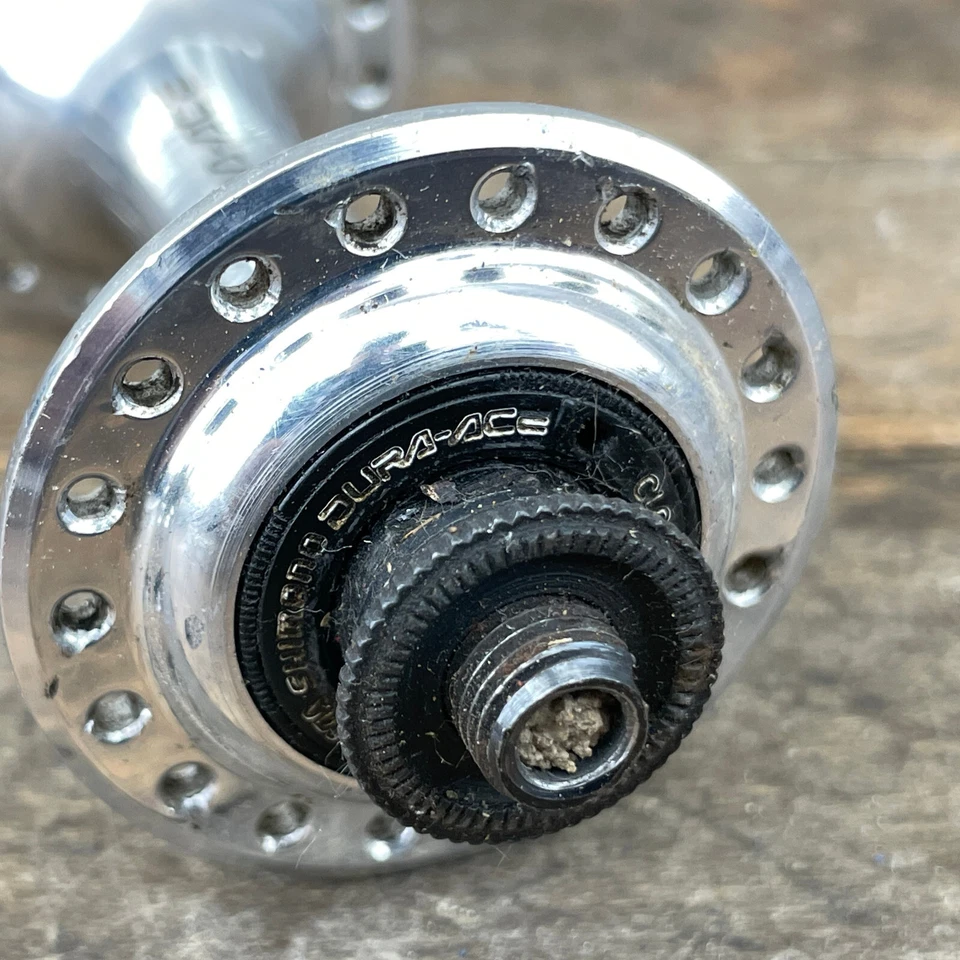 Vintage Shimano Dura Ace Front Hub 36 Hole 100 mm QR Quick Release 36h 7400 A4 - Image 3 of 4