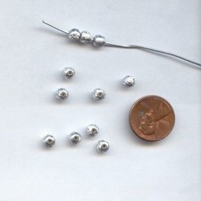 50 VINTAGE SILVER ACRYLIC TEXTURED 5mm. ROUND BEADS 806