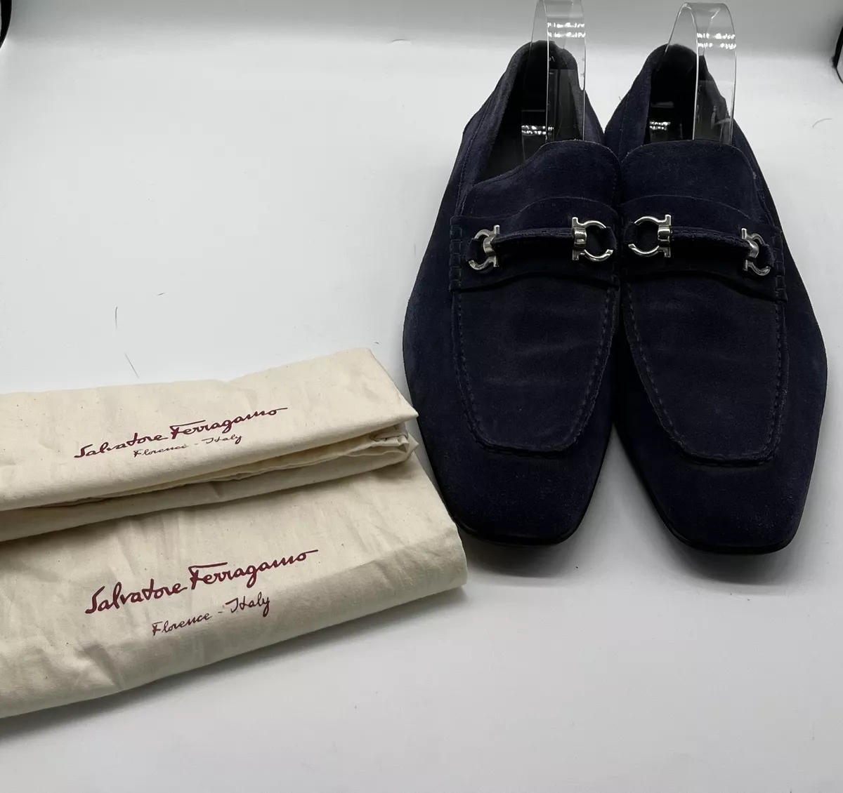 Ferragamo 11 sale
