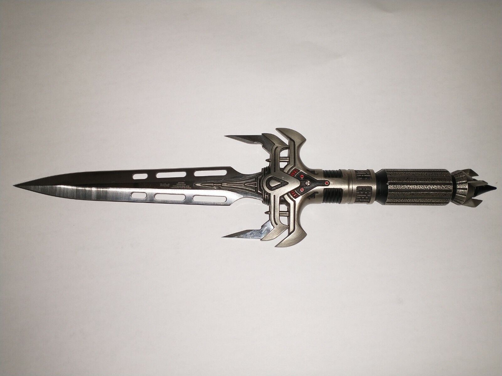 United Cutlery Steel Apocalypse Collection (2002) Trelek Dagger UC1303 - SHARP!