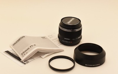 Olympus M.Zuiko 25mm f/1.8 AF Lens - Black