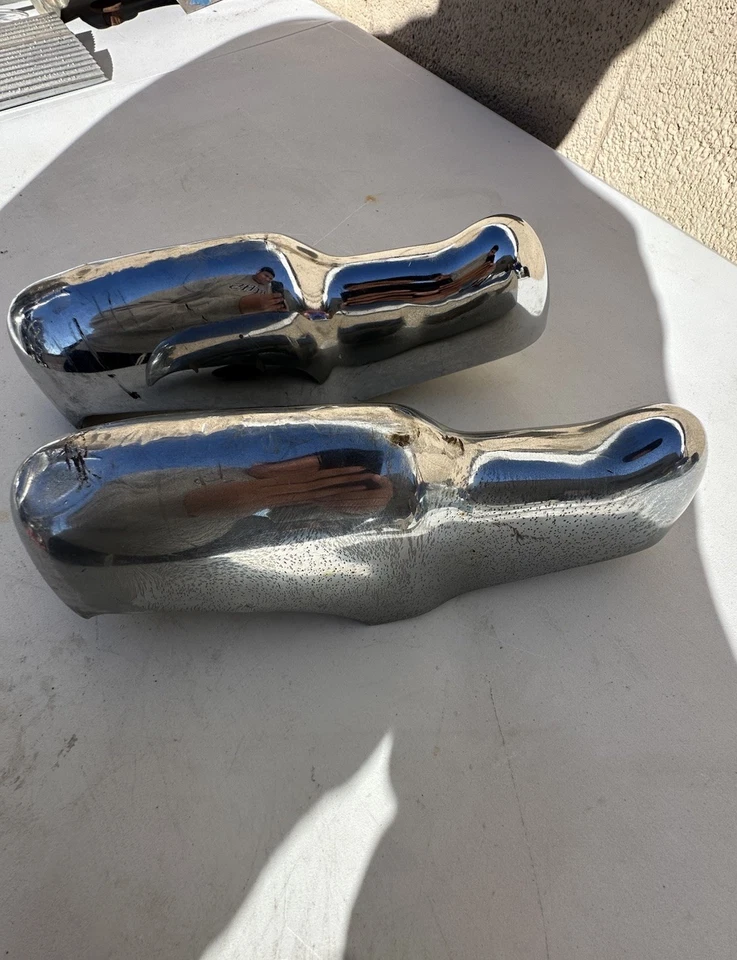 1949-1952 CHEVROLET STYLELINE DELUXE ПЕРЕДНИЙ БАМПЕР ПРЕДОХРАНИТЕЛИ ОРИГИНАЛЬНЫЙ Б/У-(ПАРА) - Изображение 4 из 4