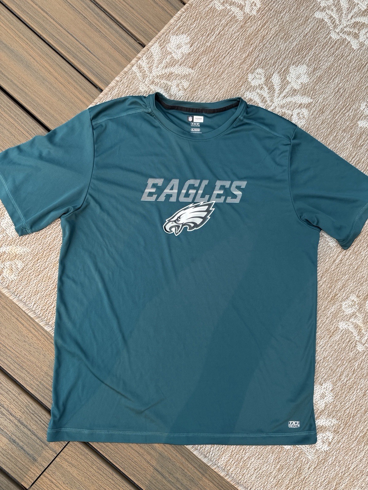 Philadelphia Eagles NFL Team Apparel Men's XL TX3 Cool Performance T-Shirt Green
