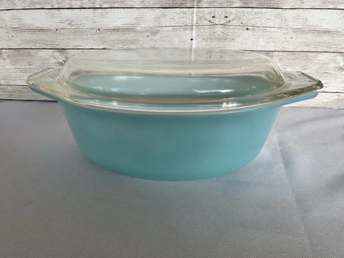 Vintage Pyrex 043 1.5 Qt Blue Oval Casserole Dish w Lid USA