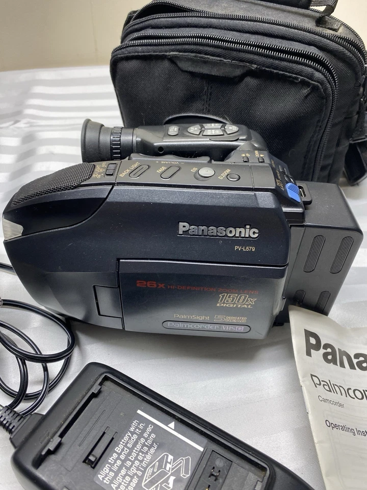 Panasonic Palmcorder Video Camera PV-L579 w Manual Powers On Comes With Sony Cam - Image 2 of 4