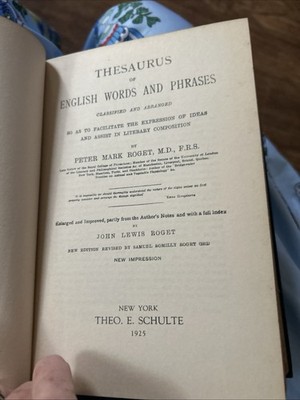 Vintage 1925 Roget's Thesaurus Of The English Language In Dictionary Form HC