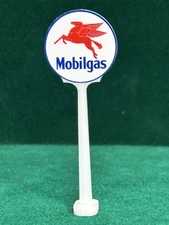 HO 1:87 Scale Mobil Pegasus Vintage Gas Station Sign Advertisement Laser Cut