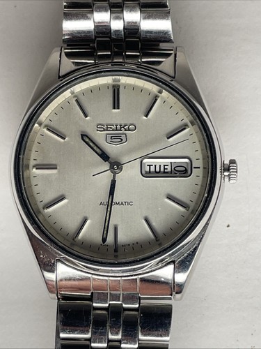 Seiko 5 Watch Japan Automatic Water Resistant Day Date Indicator Mens Vintage