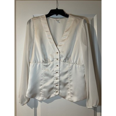 Cache Long Sleeve White Blouse Size Small V-Neck Buttons Minimalist Chic Office