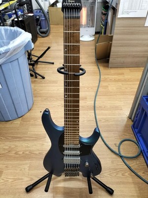 Ibanez Q547-BMM E-Gitarre Edelstahl Bund SSH Schalter leicht