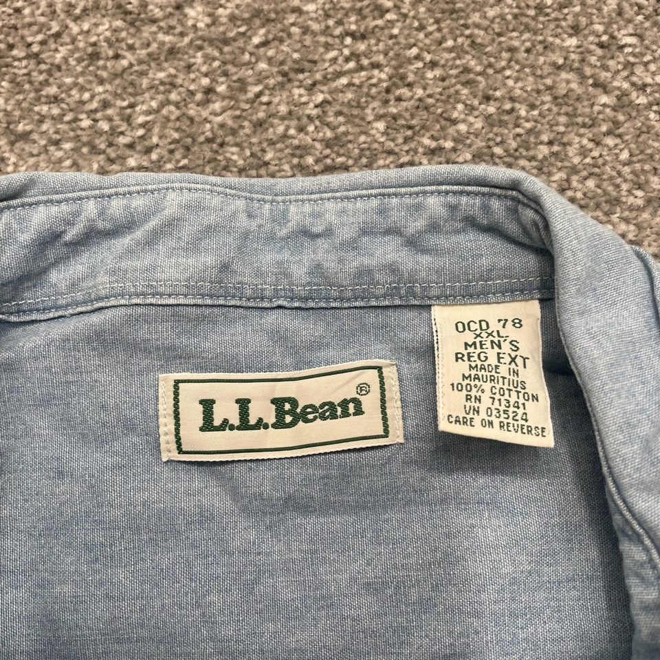 L.L.Bean Shirt Mens 2XL Blue Chambray Short Sleeve Button Down Double Pocket - Image 3 of 4