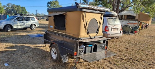 Custom Camping trailer - Picture 8 of 8