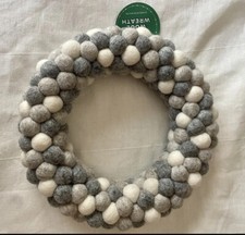 Trader Joe  s Wreath Handcrafted Felted Wool Balls Gray White Neutral NWT