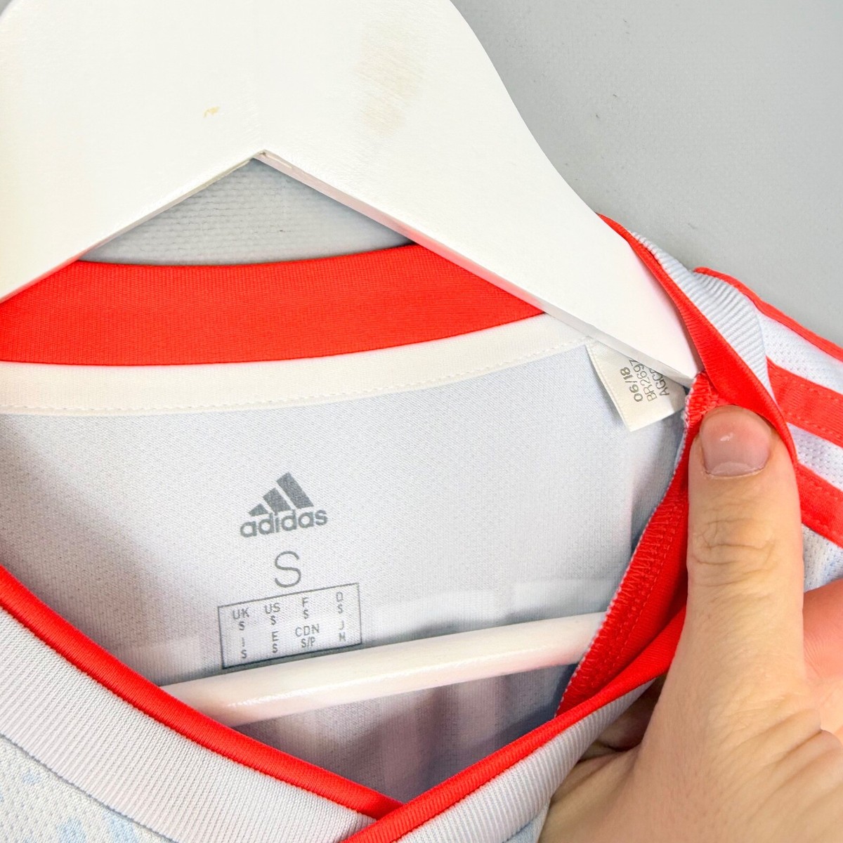 未使用 adidas 2018年 スペイン代表 INIESTA ユニフォーム L SPAIN NATIONAL TEAM 2018/2019 AWAY FOOTBALL SHIRT JERSEY