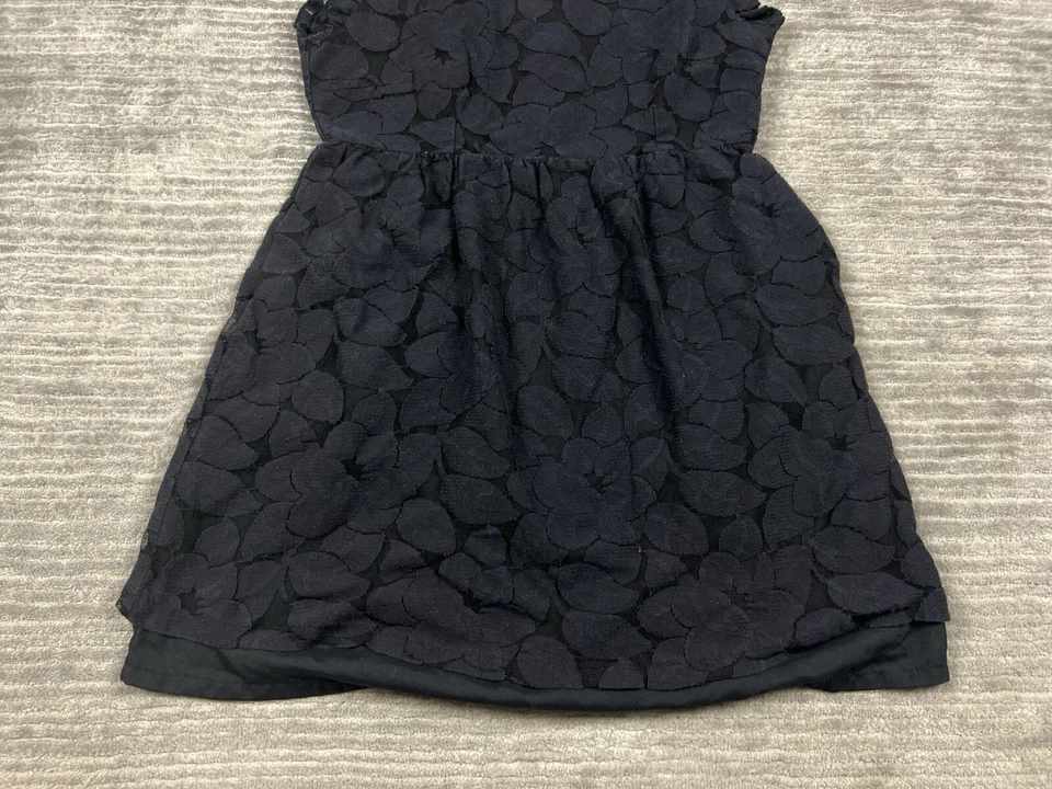 Vestido corto de tul Anthropologie para mujer grande negro sin mangas con superposición floral Foto 3 de 4