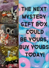 Mystery Scoop Gift Box Bracelets Purse Keychains Spa Hair Band