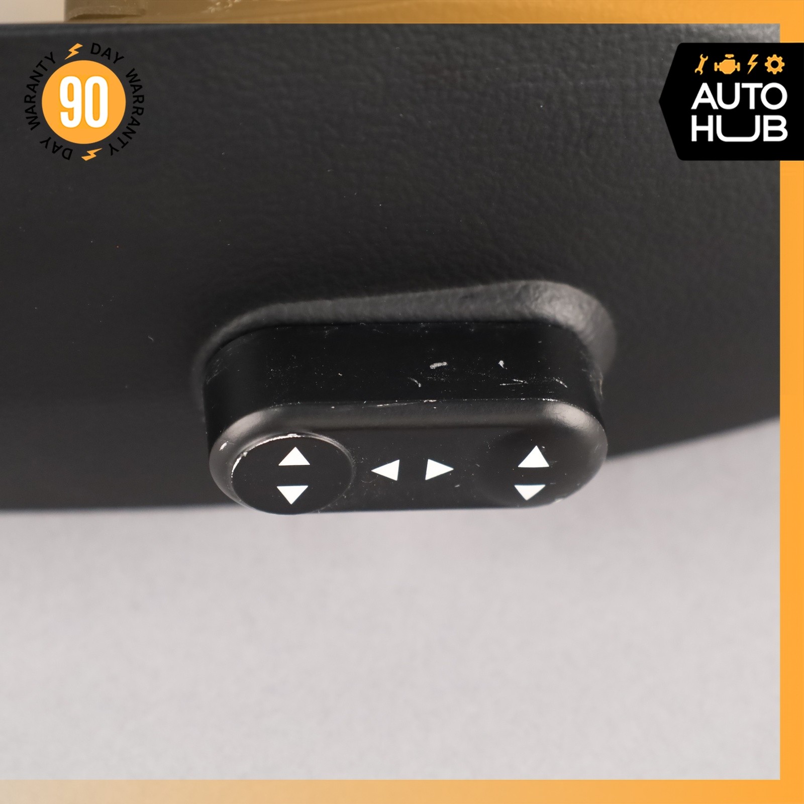 Maserati Quattroporte 2003-2013 Front Right Seat control switch P/N 981445908