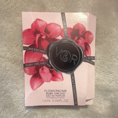 Viktor & Rolf Flowerbomb Ruby Orchid Eau de Parfum Spray Sample 1.2ml 0.04 fl oz