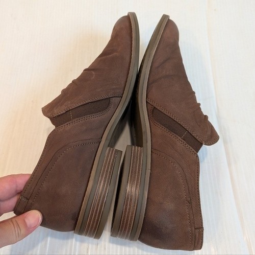 CLARKS Womens Brown Leather Loafers Slip-On Booties Shooties Size 12 - Picture 6 of 10